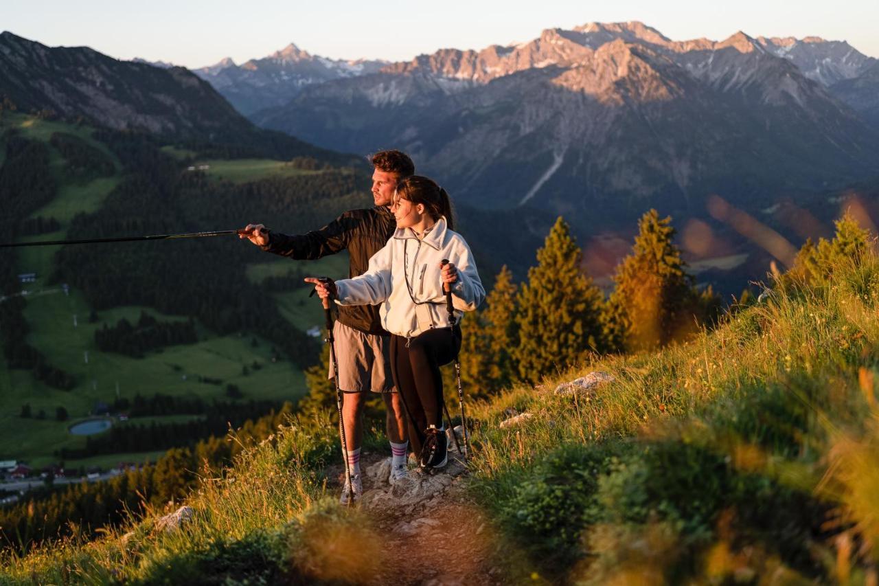 Alpin Lodges - Moderne Appartements Mit Zugang Zu 3000 Qm Spa Panoramahotel Oberjoch バート・ヒンデラング エクステリア 写真