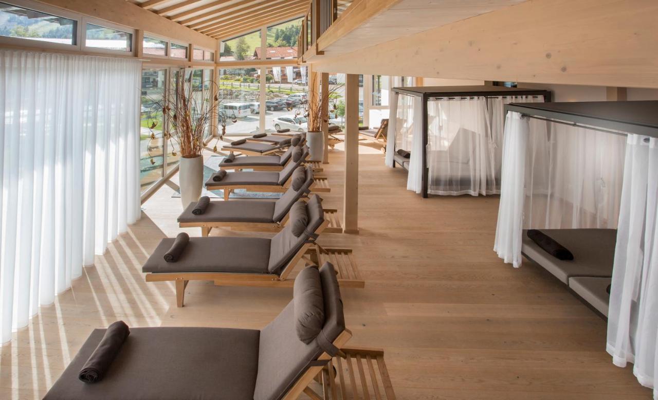 Alpin Lodges - Moderne Appartements Mit Zugang Zu 3000 Qm Spa Panoramahotel Oberjoch バート・ヒンデラング エクステリア 写真